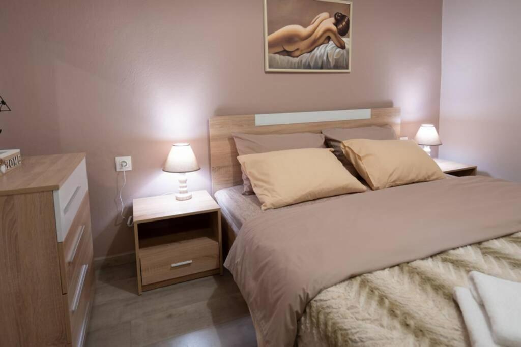 Villa Το Άλλο Σπίτι... à Aridaía Extérieur photo