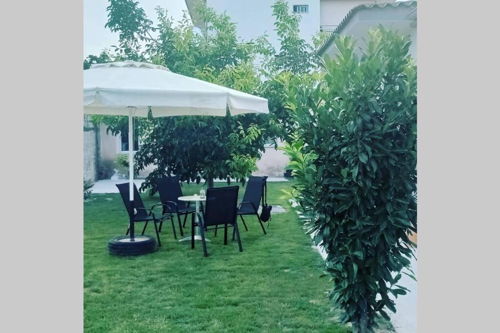 Villa Το Άλλο Σπίτι... à Aridaía Extérieur photo