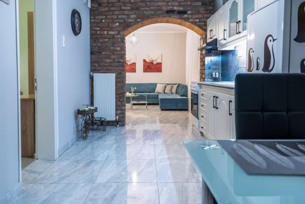 Villa Το Άλλο Σπίτι... à Aridaía Extérieur photo