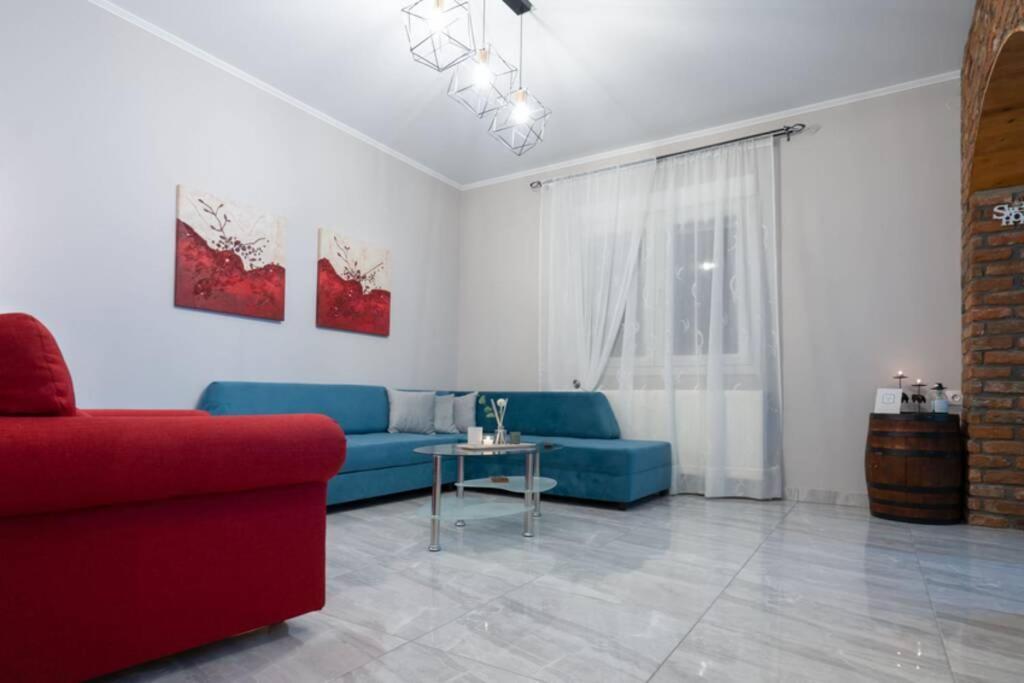 Villa Το Άλλο Σπίτι... à Aridaía Extérieur photo